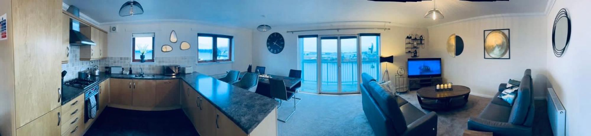 Central Cosy Riverview Apartment 2 Bed, 2 Bath, Free Parking / Wifi إينفيرنيس المظهر الخارجي الصورة